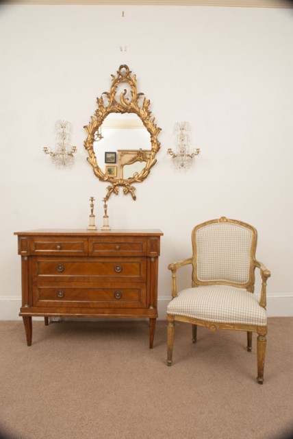 8254FP - Italian Armchair (1)