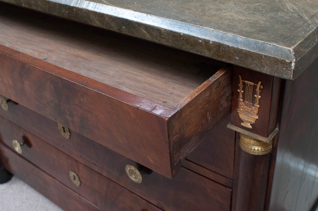 6738FP - Faux Marble Top Chest (6)
