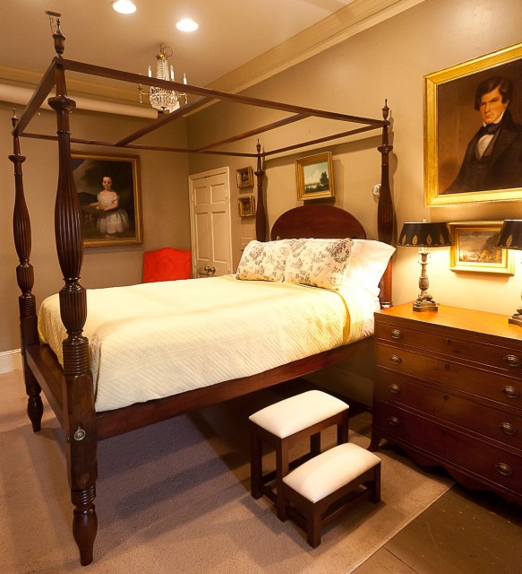 9334FP - Canopy Bed (9)