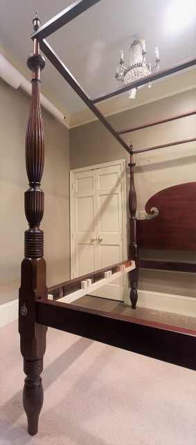 9334FP - Canopy Bed (15)
