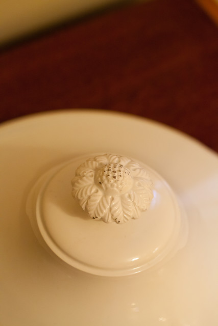 6792AN WHITE TUREEN-OL-17 (11)