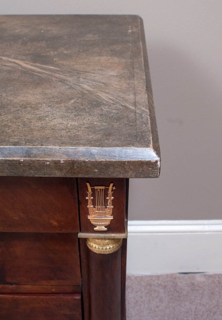 6738FP - Faux Marble Top Chest (2)